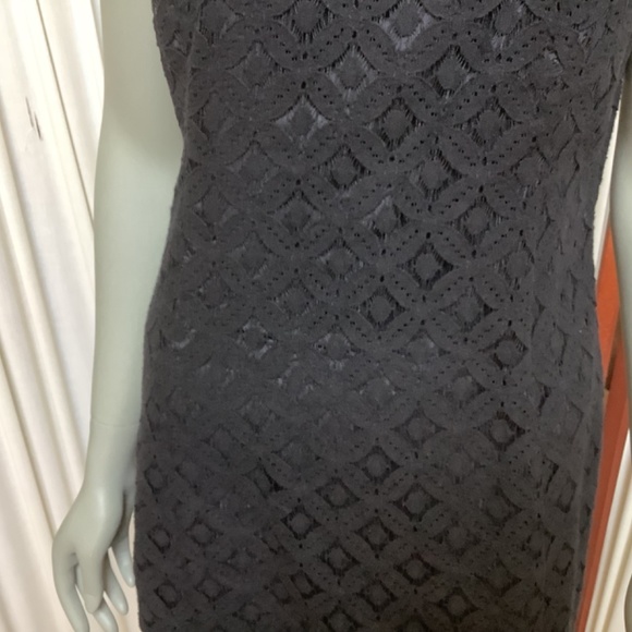 Liquid NY Black Sleeveless Embroidered Overlay Dress Size 10 Deep V in Back - Picture 4 of 10